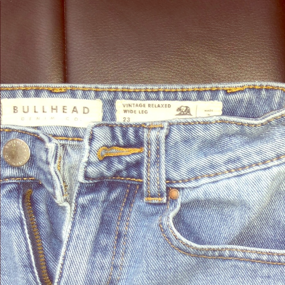 Bullhead Denim Co. flare blue jeans size 23